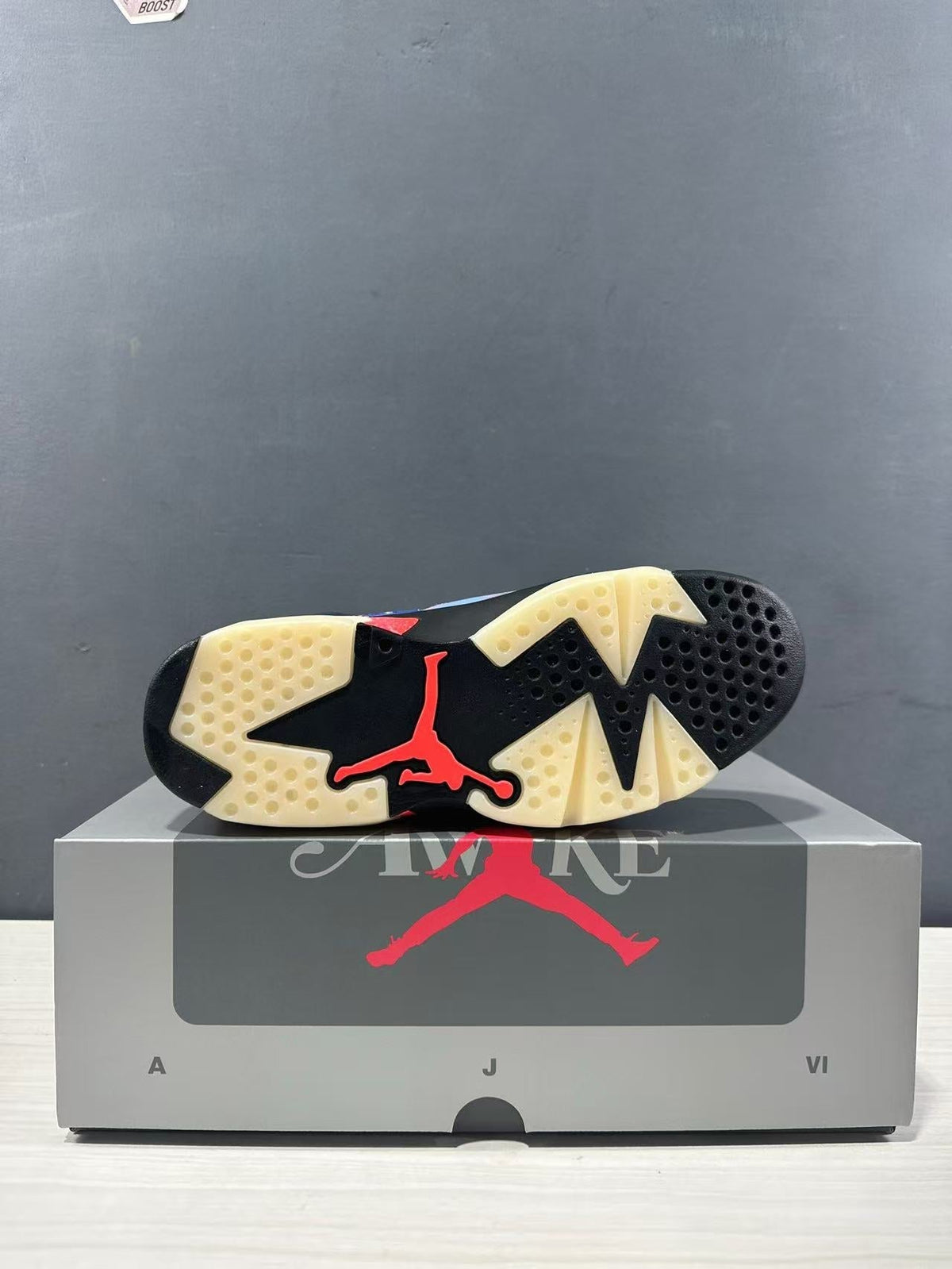 Jordan 6 Retro High-Top Sneakers Blue IQ5706-400