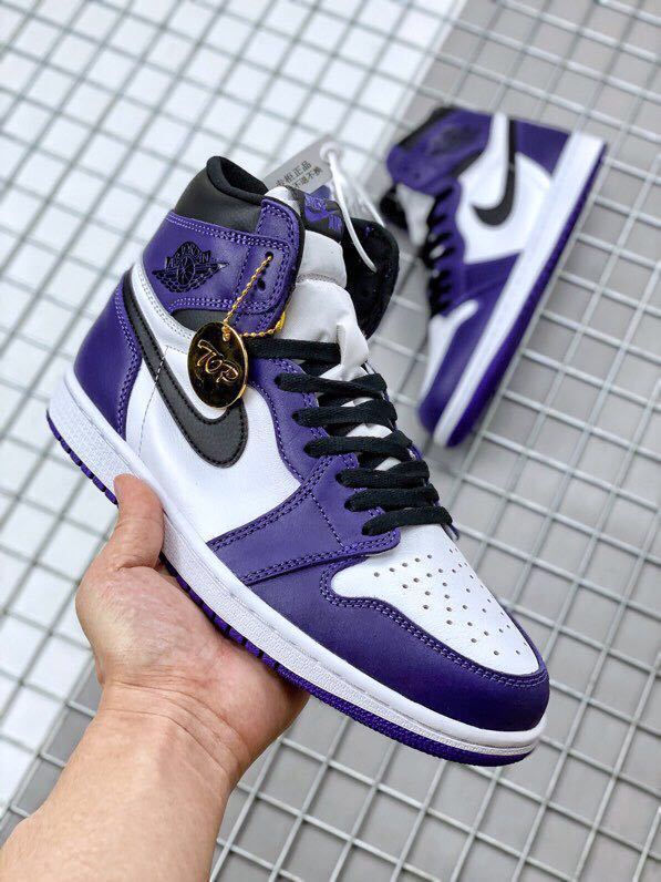 Air Jordan 1 High OG Court Purple Sneakers 555088-500