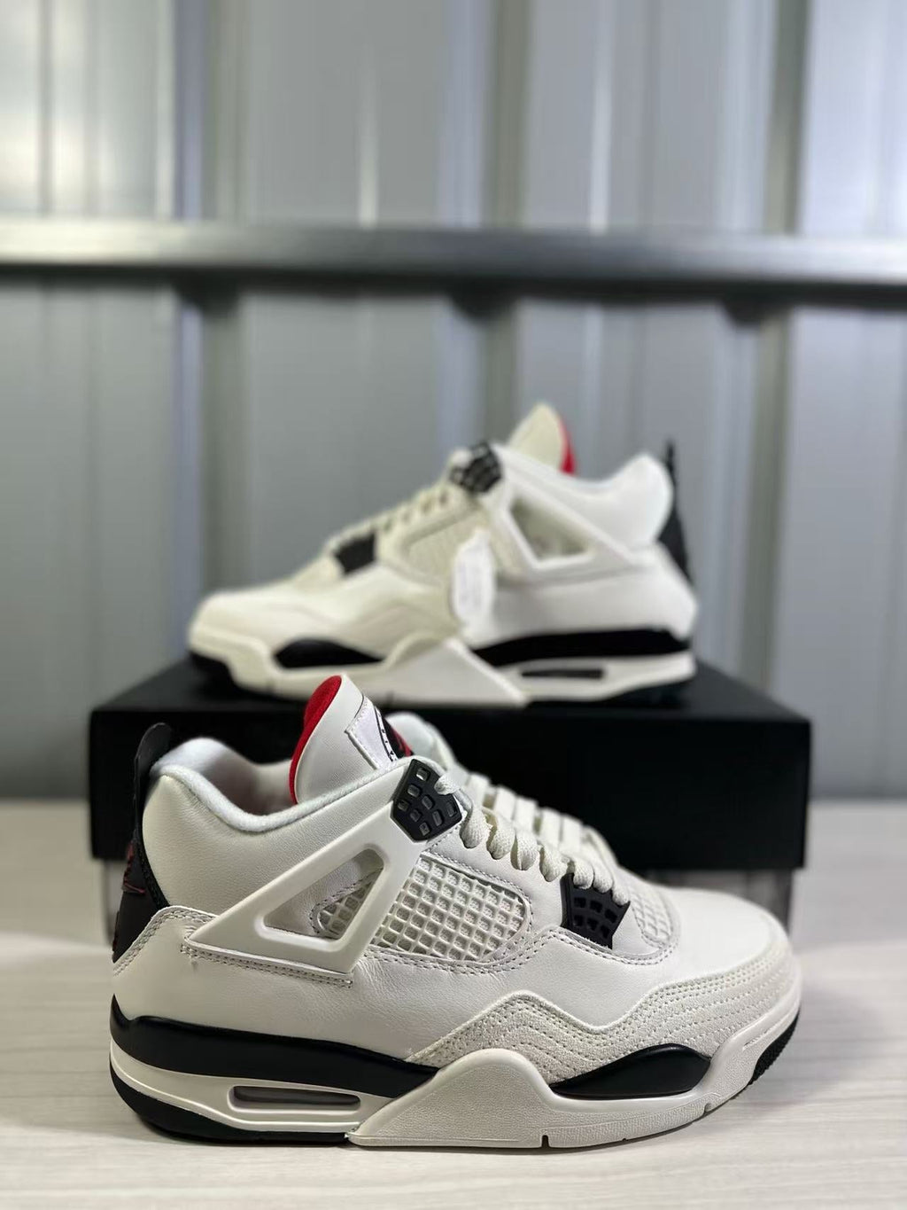 Jordan Air Jordan 4 Retro Flight Club White Black IM4002-100