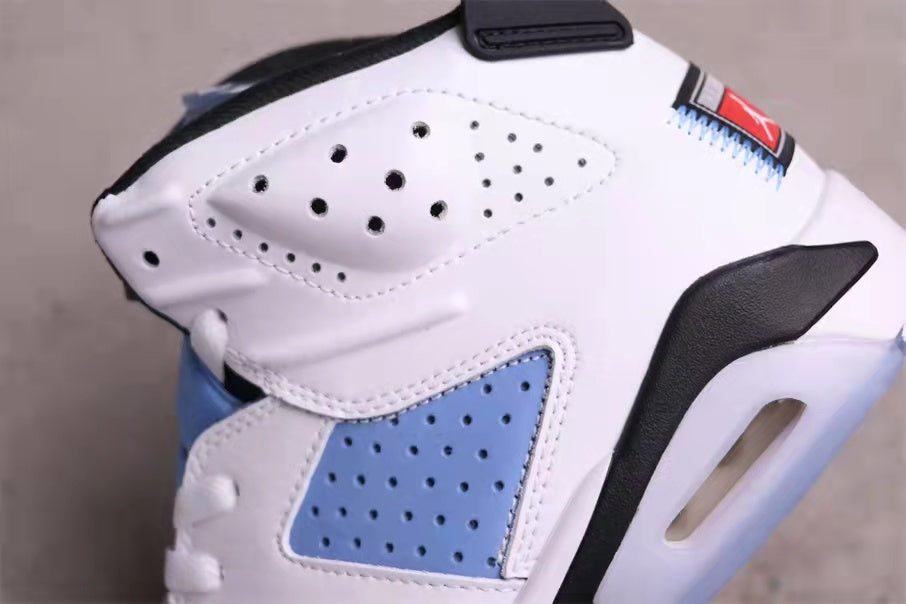 Jordan 6 University Blue Sneakers CT8529-410