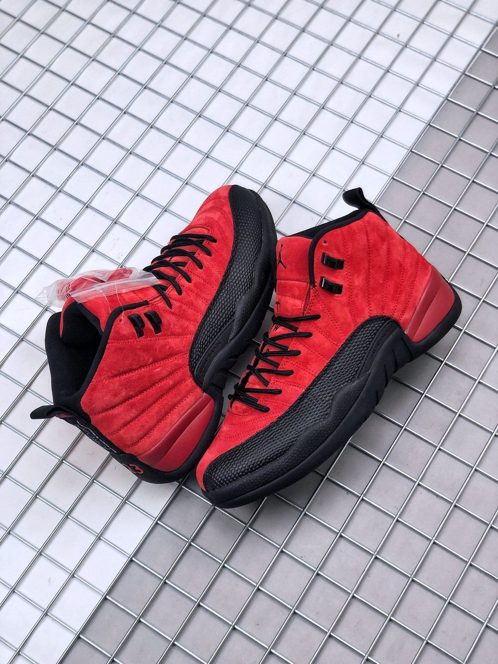 Jordan Air Jordan 12 Reverse Flu Game Red Black CT8013-602