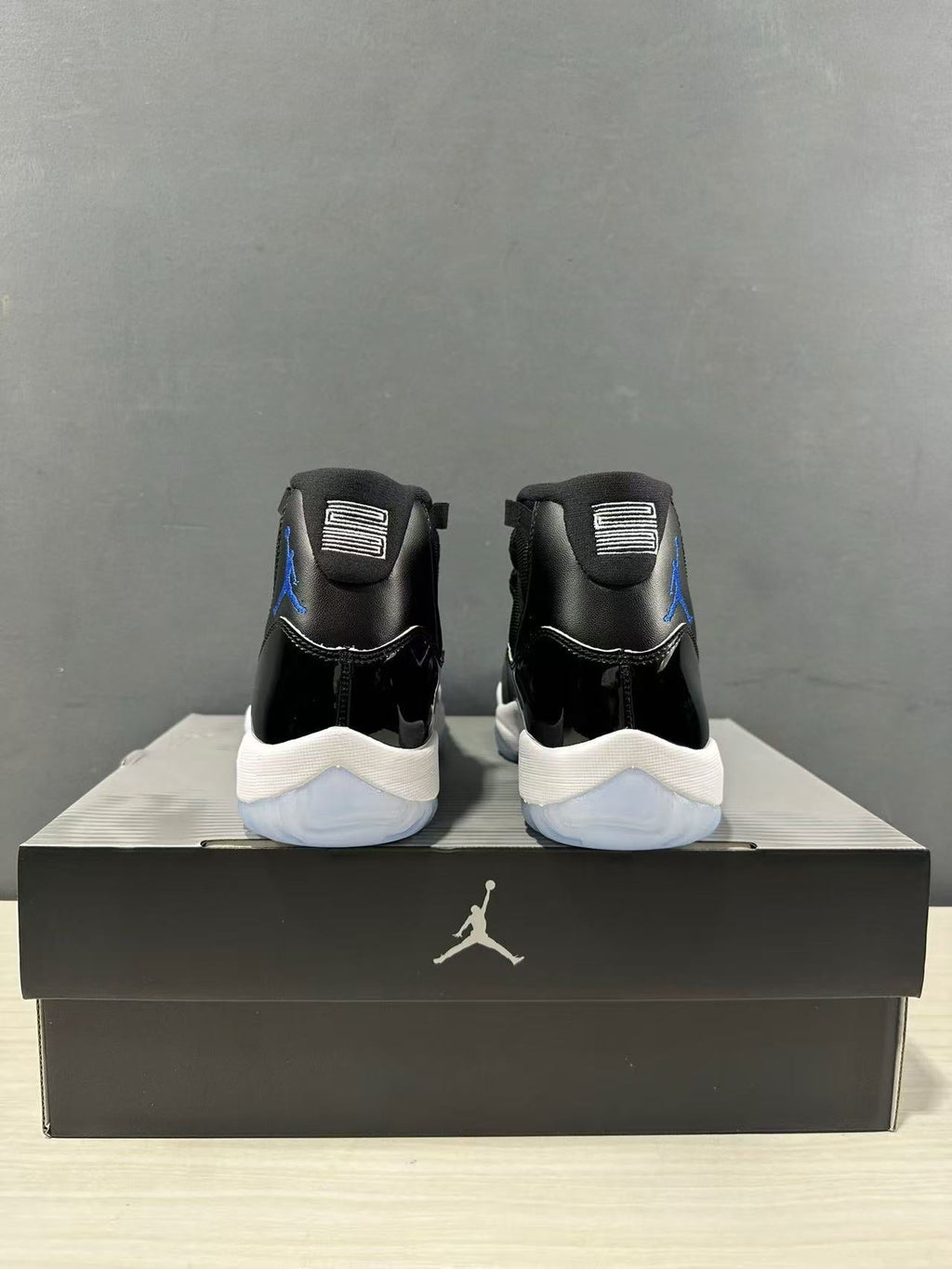 Jordan Air Jordan 11 Retro High Black Blue Sneakers CT8012-900