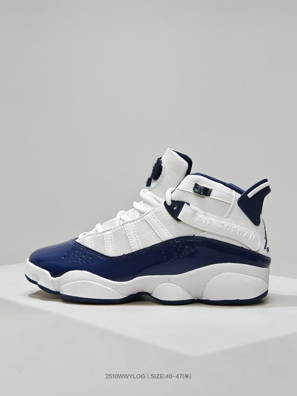 Jordan 6 Sneakers White and Navy