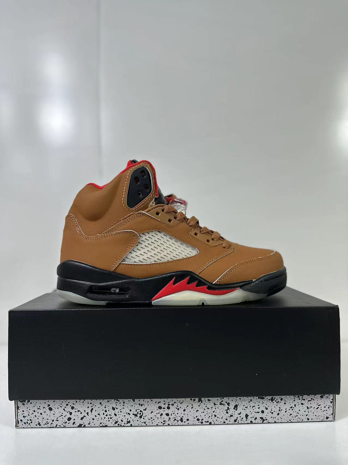 Jordan Air Jordan 5 Archaeo Brown High-Top Sneakers DD0587-200