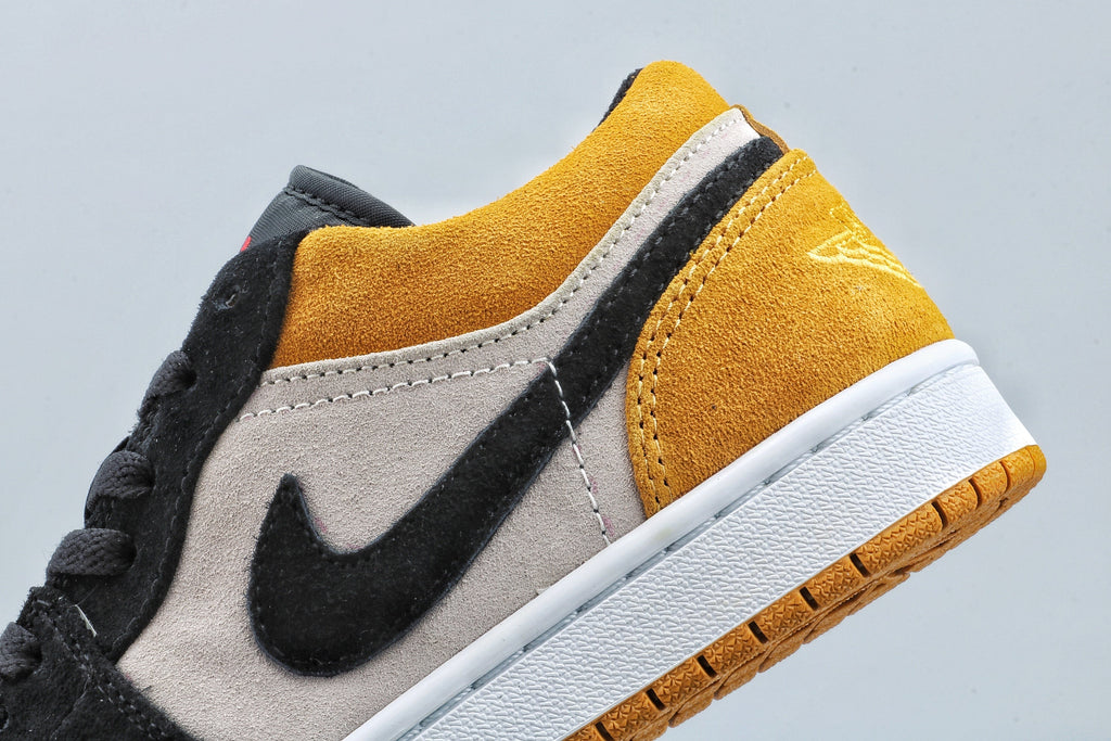Jordan 1 Low Yellow Toe Sneakers