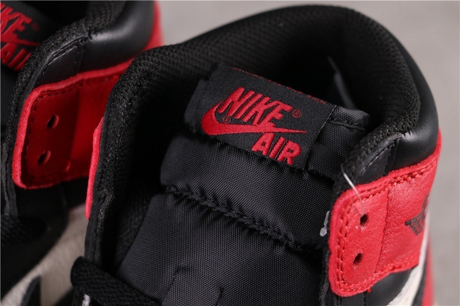 Air Jordan 1 High Bred Toe Black Red White 555088-610