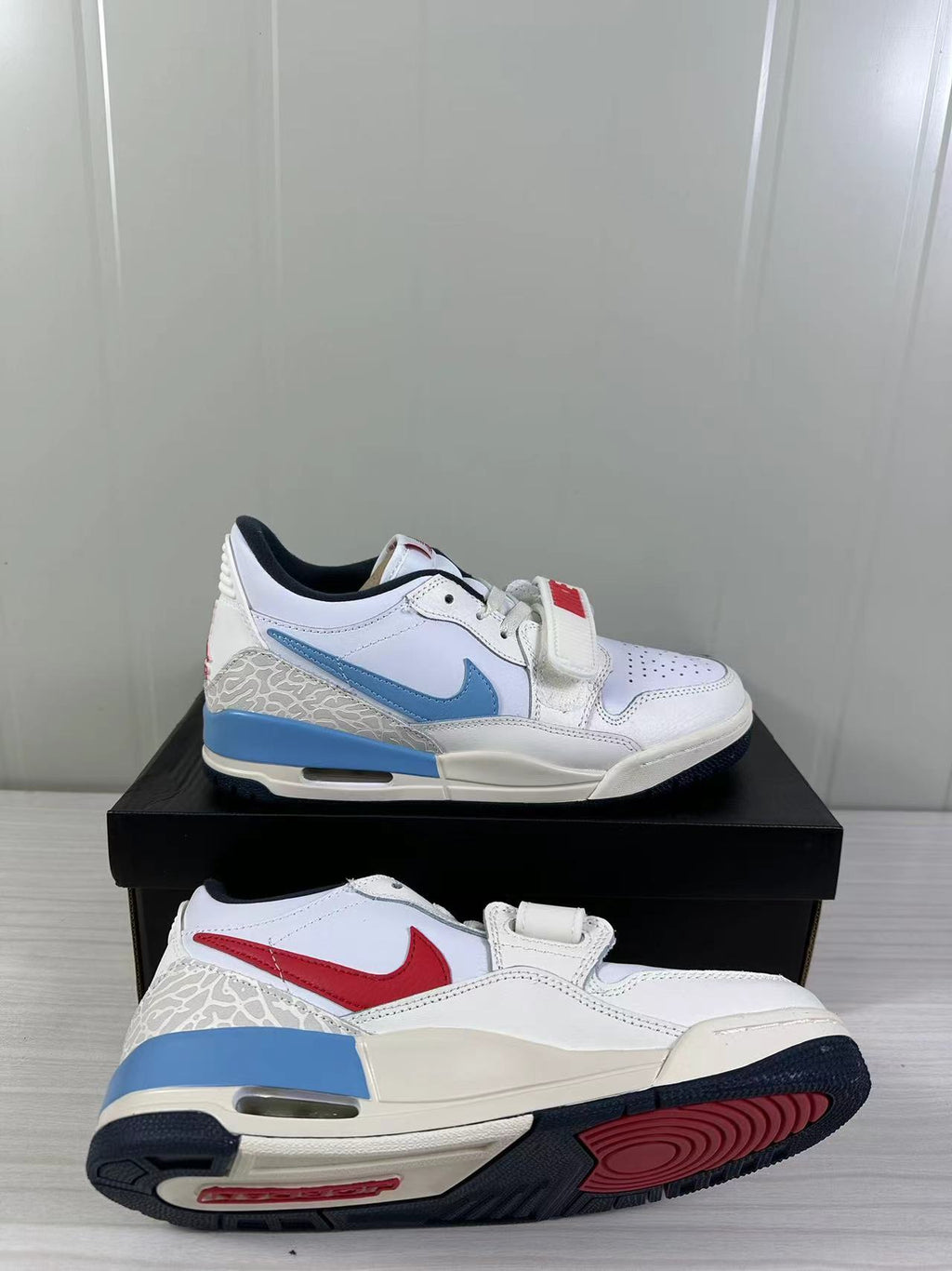 Jordan Legacy 312 Low White Blue Red HM3709-141