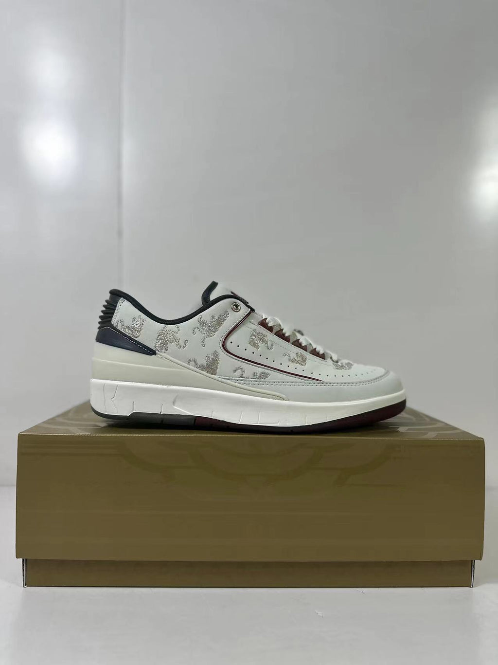 Jordan Air Jordan 2 Low Chinese New Year White FJ5736-100
