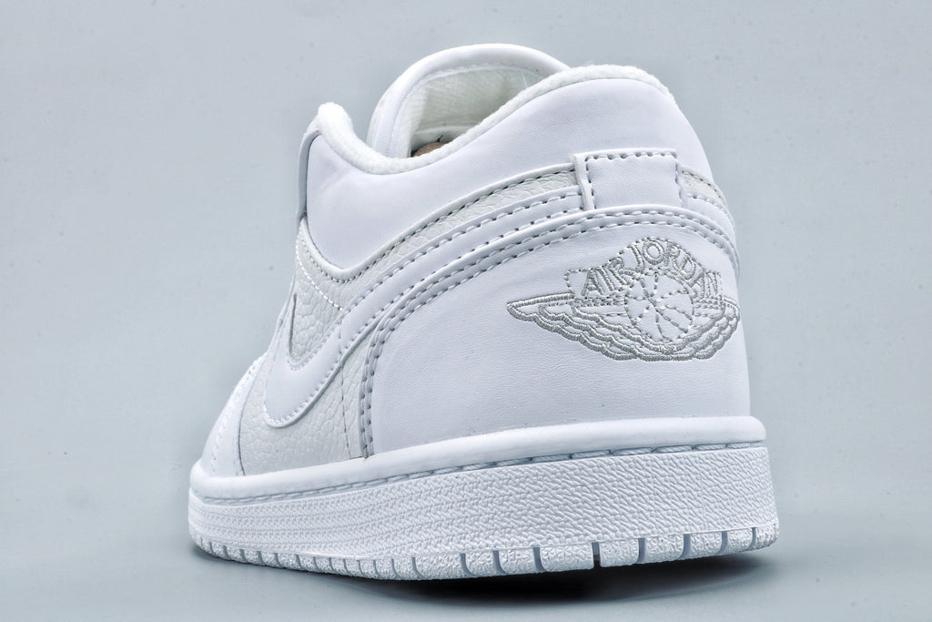 Jordan 1 Low White Sneakers 11136