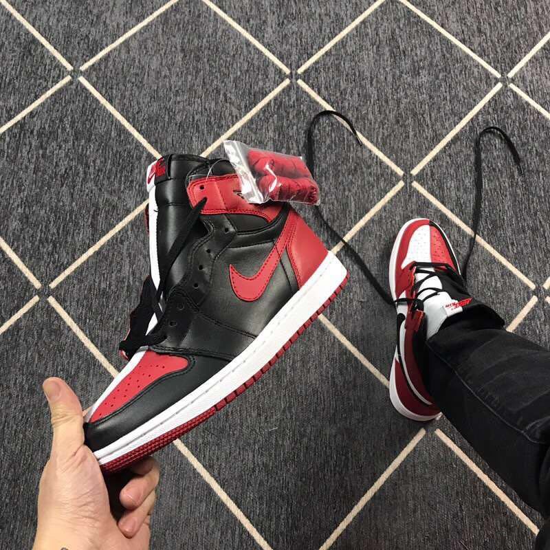 Air Jordan 1 High Black Red White Sneakers
