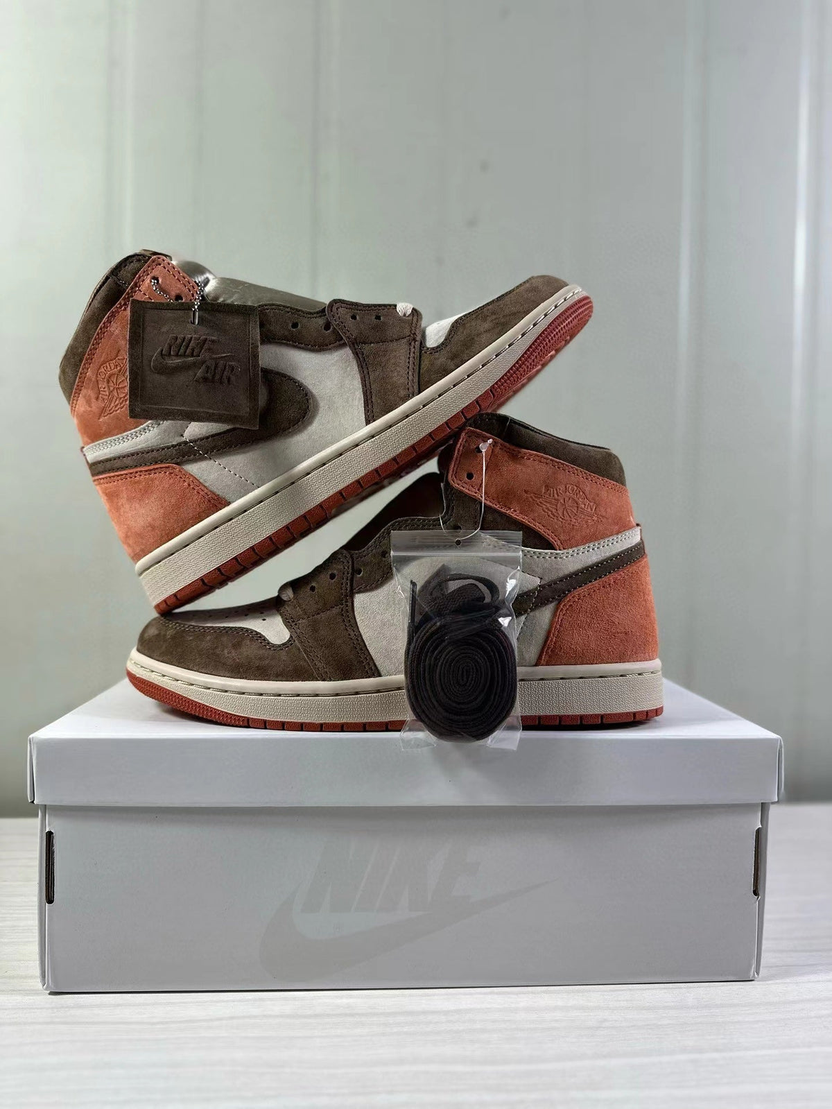 Jordan Air Jordan 1 High OG Cacao Wow Sand Drift FQ2941-200