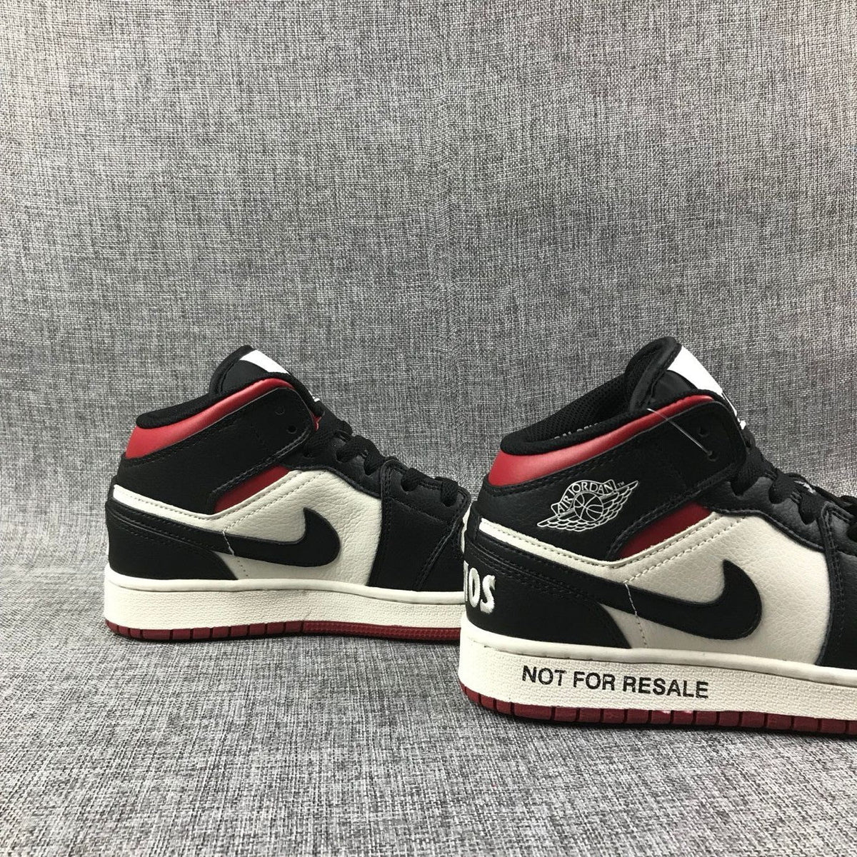 Air Jordan 1 High OG Black White Red Sneakers