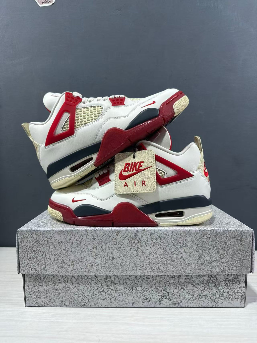 Jordan Air Jordan 4 Retro White Red Sneakers