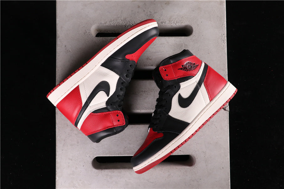 Air Jordan 1 High Bred Toe Black Red White 555088-610