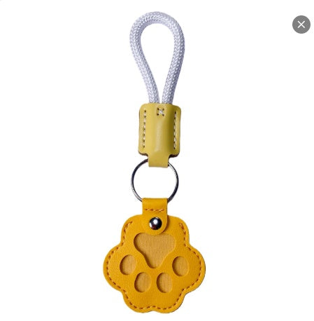 Pet Fur Memory Charm Leather Keychain Keepsake For Dog Cat Hair Paw-Shaped Design Memorial Sympathy Gift For Grieving Owners
