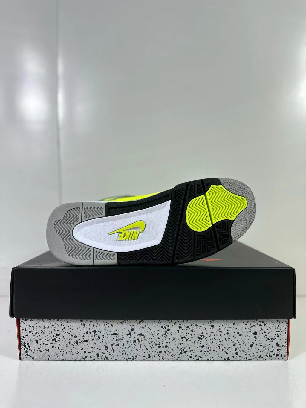 Jordan Air Jordan 4 Retro SP Yellow Grey Black Sneakers DV6773-700