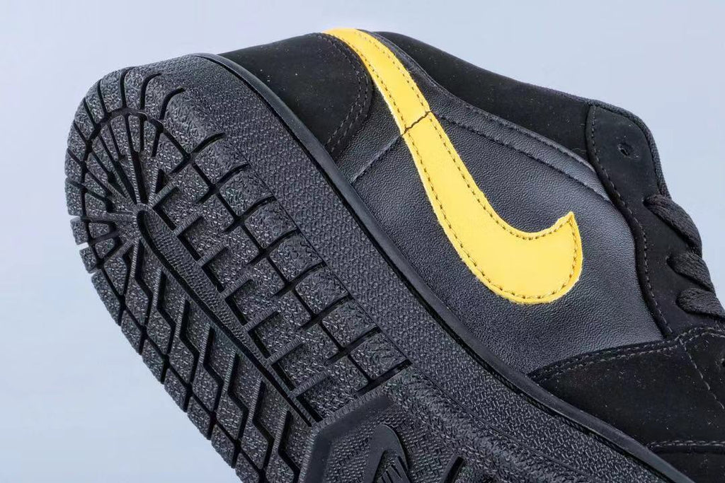 Jordan 1 Low Black and Yellow Sneakers 071