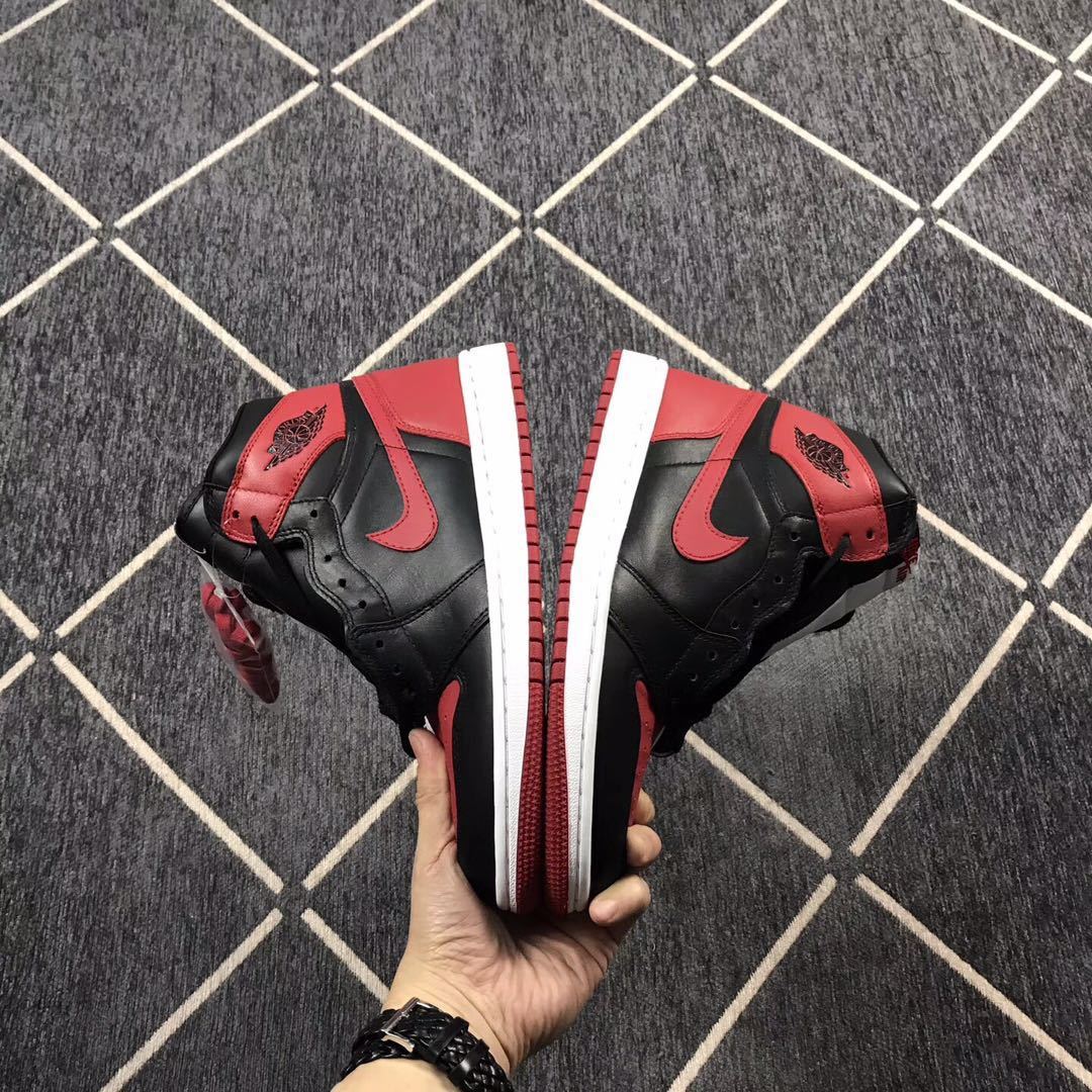 Air Jordan 1 High Black Red White Sneakers