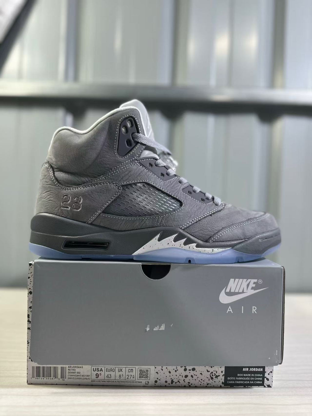 Air Jordan 5 Wolf Grey Sneakers DD0587-002