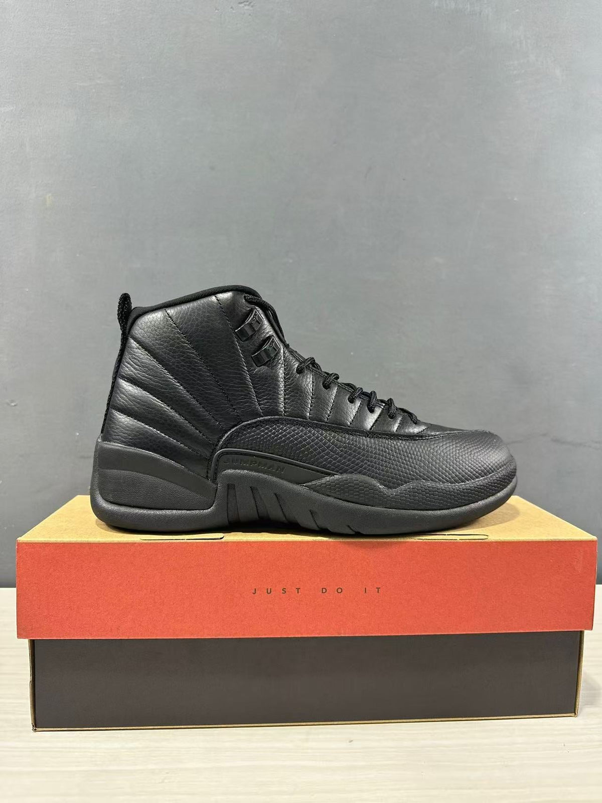 Jordan Air Jordan 12 High-Top Sneakers Black