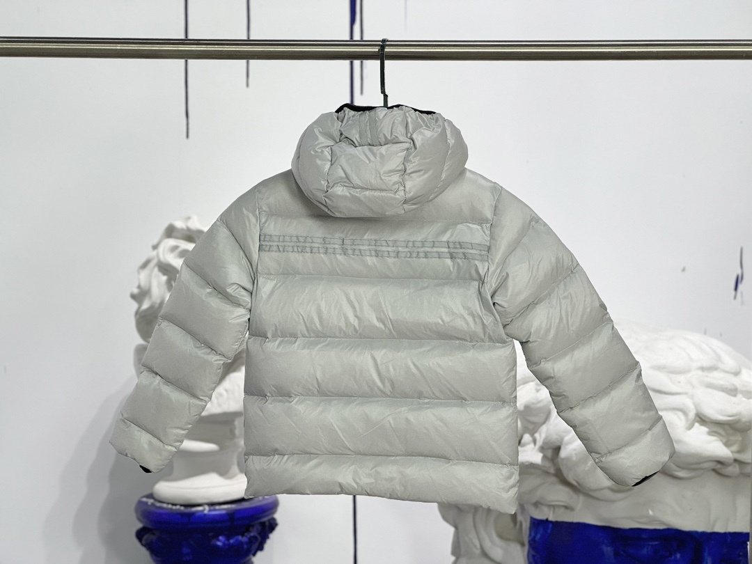 Canada Goose Kids' Hooded Quilted Down Jacket