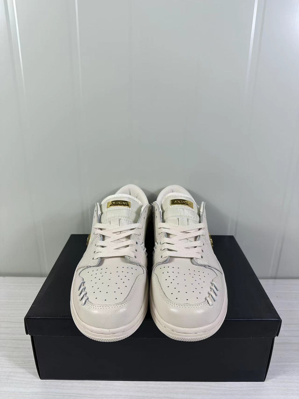 Jordan Air Jordan 1 Low White Gold FN5032-200