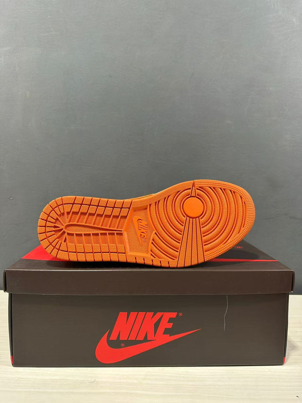 Jordan Air Jordan 1 Low Golf Shattered Backboard Black Orange