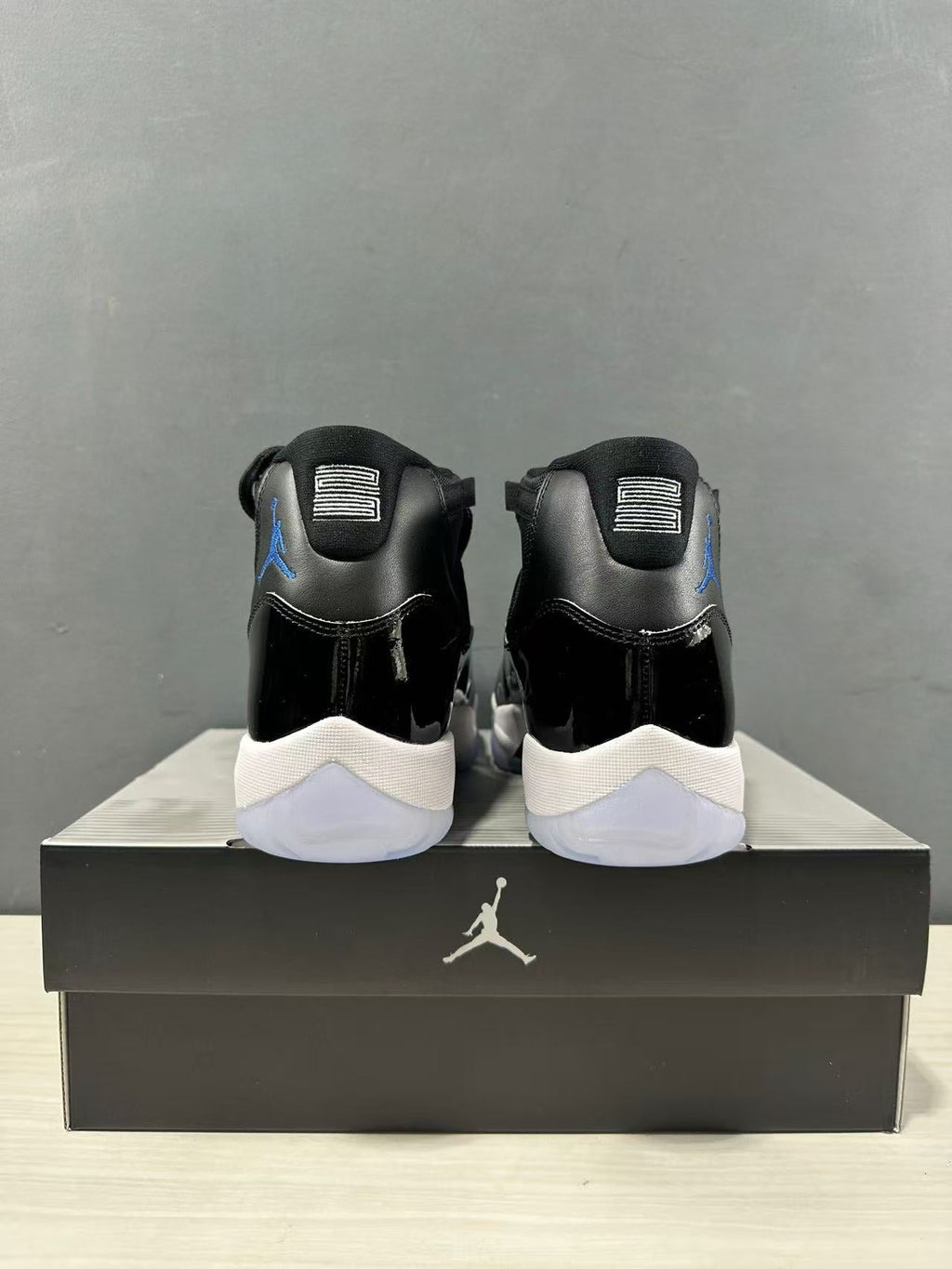 Jordan Air Jordan 11 Retro High Sneakers Black Blue CT8012-900