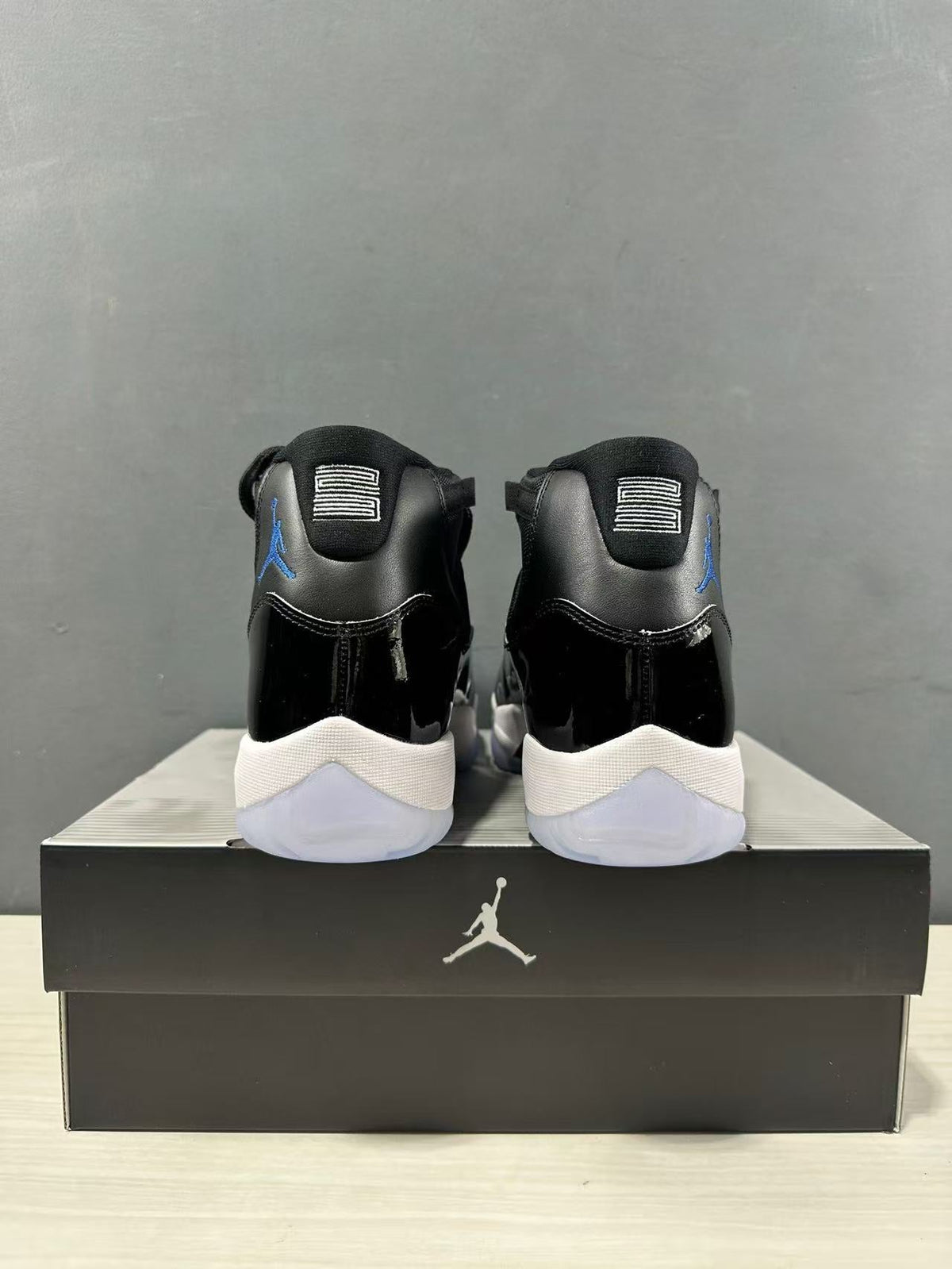 Jordan Air Jordan 11 Retro High Sneakers Black Blue CT8012-900