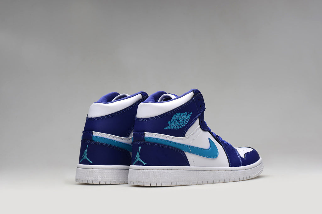 Jordan 1 Retro High White Blue Sneakers
