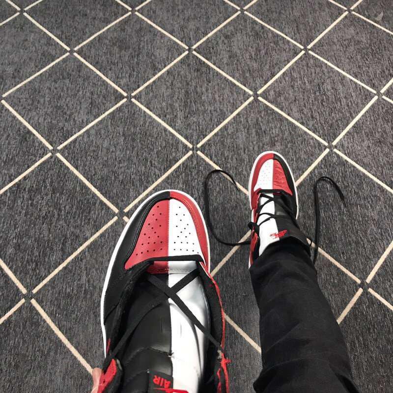 Air Jordan 1 High Black Red White Sneakers