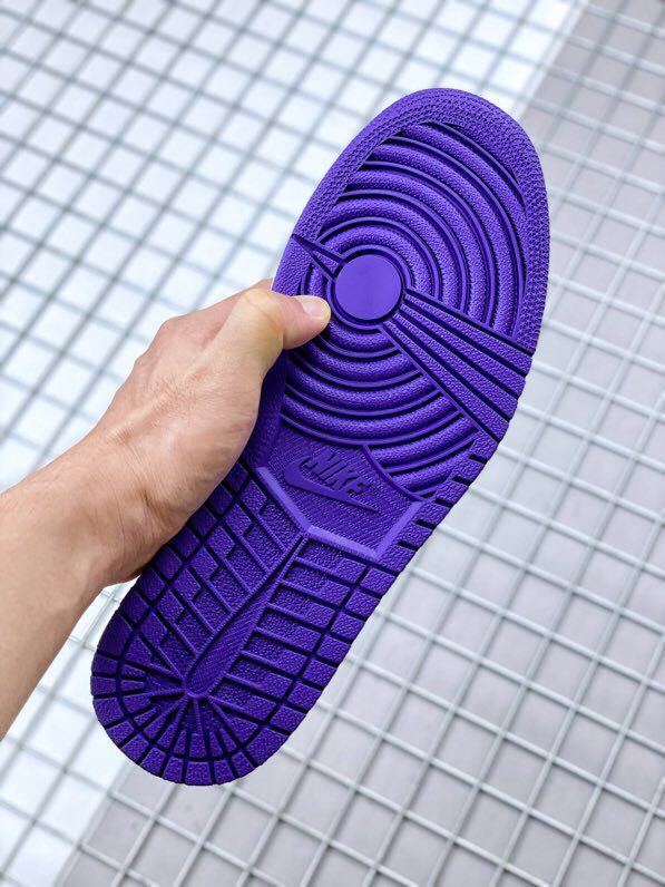 Air Jordan 1 High OG Court Purple Sneakers 555088-500