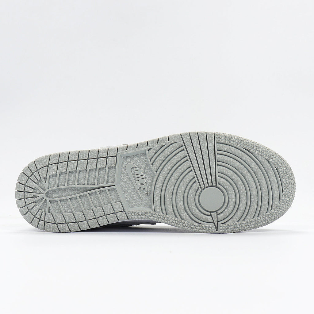 Jordan 1 Low Cool Grey Sneakers 553560-039