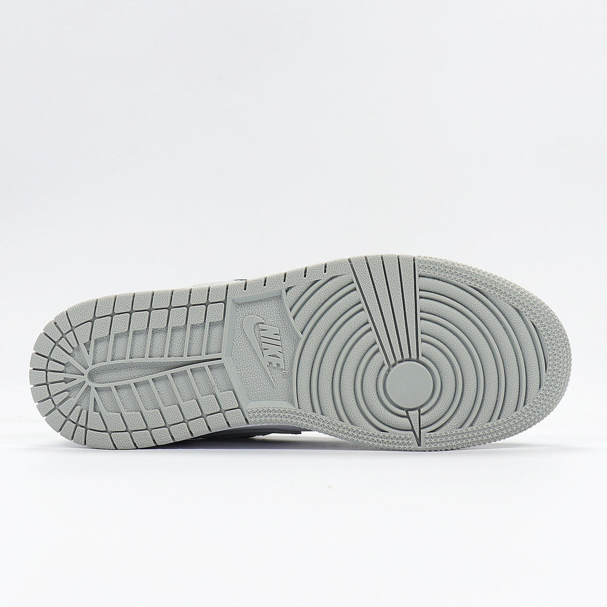 Jordan 1 Low Cool Grey Sneakers 553560-039