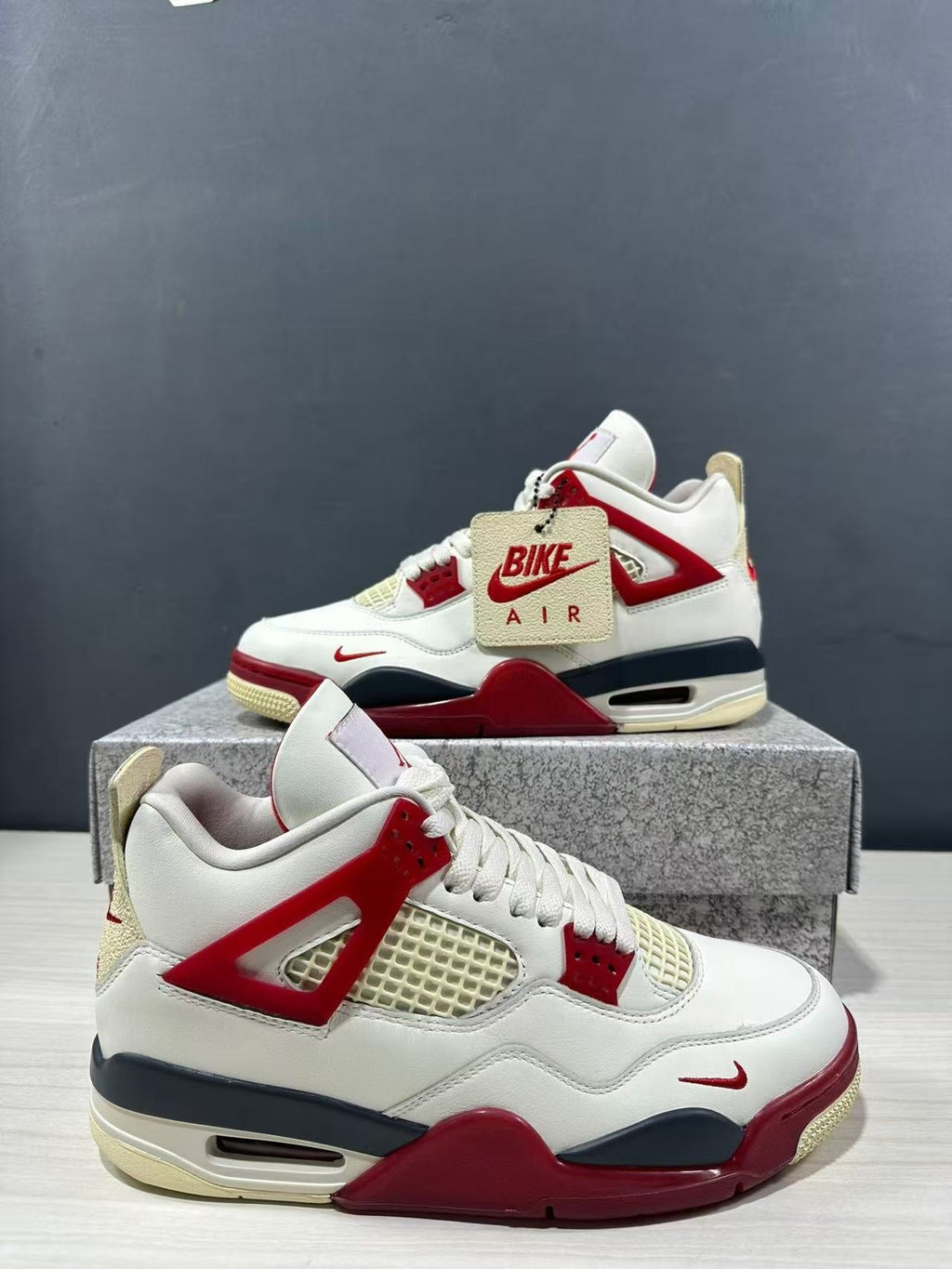 Jordan Air Jordan 4 Retro White Red Sneakers
